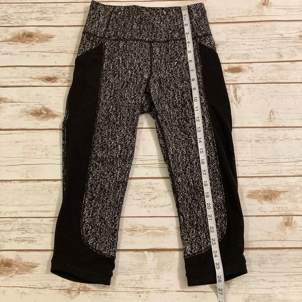 Lululemon Fit Physique Cropped Jacquard Mesh Leggings Size 6